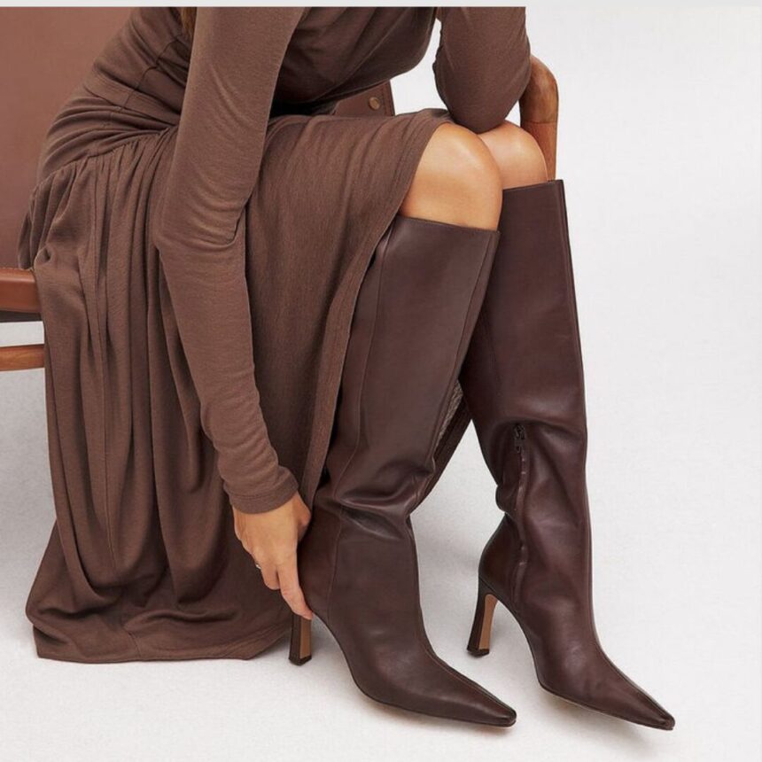5 Winter Knee Boots Trends By 2025 That Will Keep You Stylish